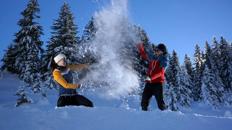 Winterwandern am Hochh+ñderich (c) Ludwig Berchtold - Bregenzerwald Tourismus (1)