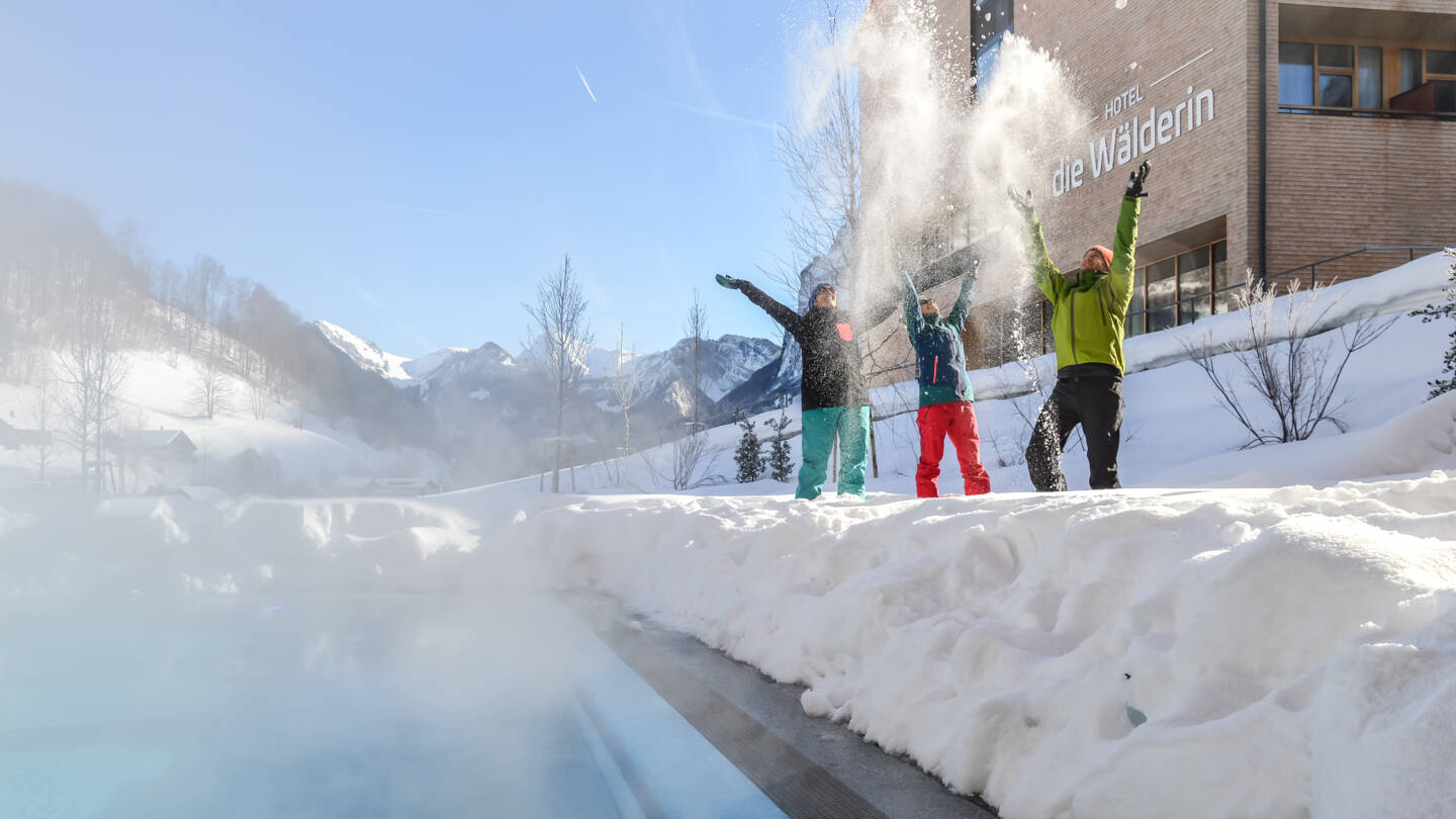 Hotel die Wälderin - Gartenpool im Winter